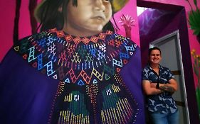 Lienzo Hostel And Mural Art Museum